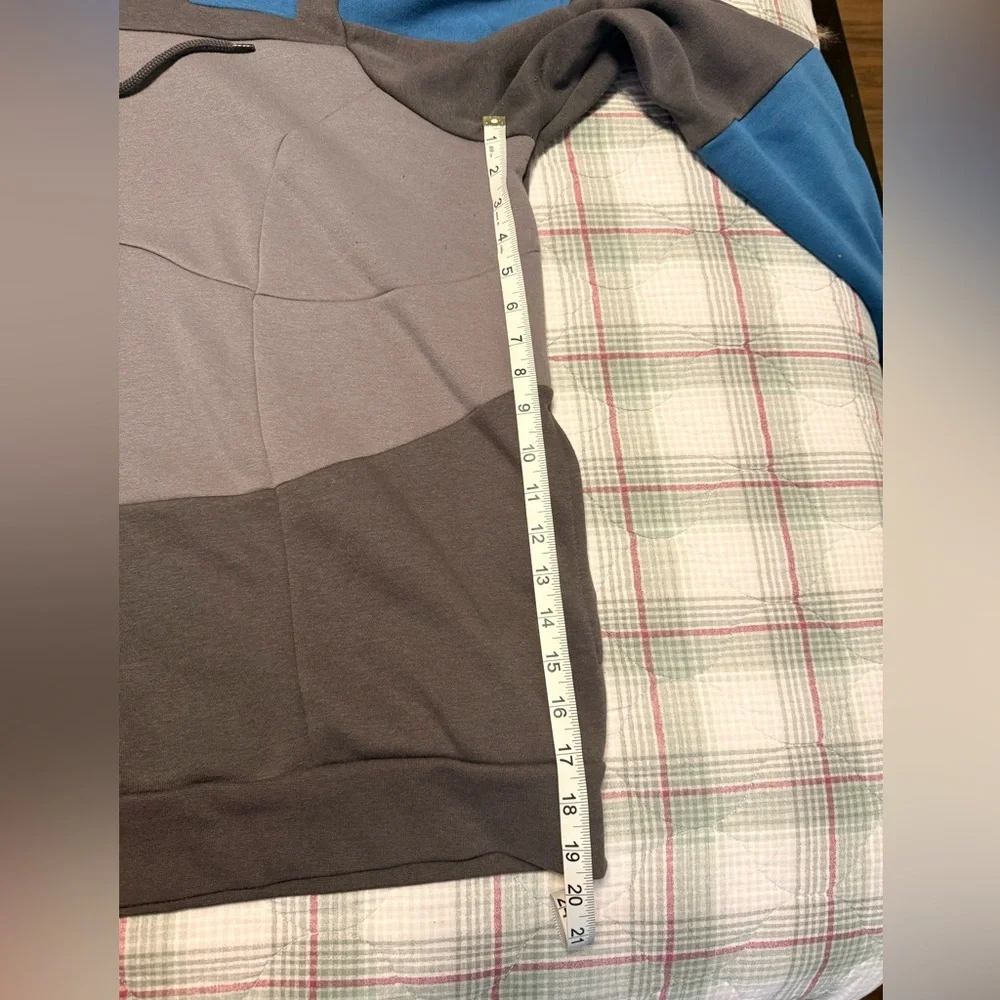 Her Universe Star Wars Bo-Katan Armor Hoodie Plus Size - Picture 10 of 13